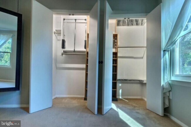 Building Photo - 1759 Redgate Farms Ct