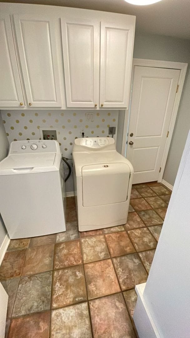 Building Photo - 3 BD 2 BA Home in the Bayou View School District of Gulfport includes LAWN CARE