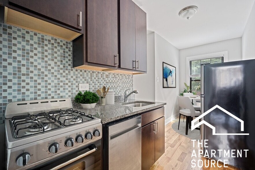 Building Photo - 2907 N Mildred Ave