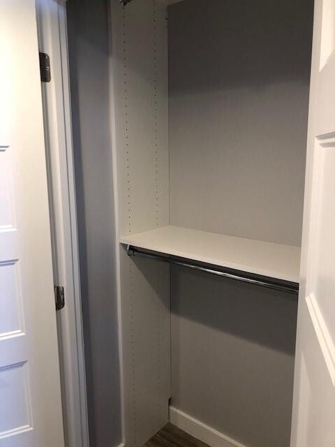 Building Photo - 1609 N Riverside Dr