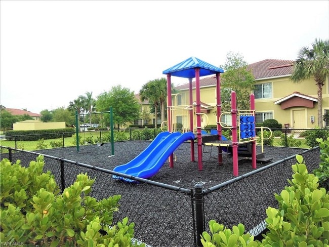 Building Photo - 9410 Ivy Brook Run