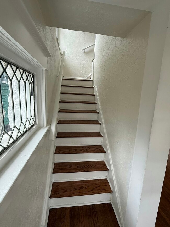 Building Photo - 4119 S Benton Ave