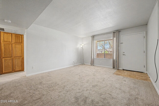 Building Photo - 5995 N 78th St