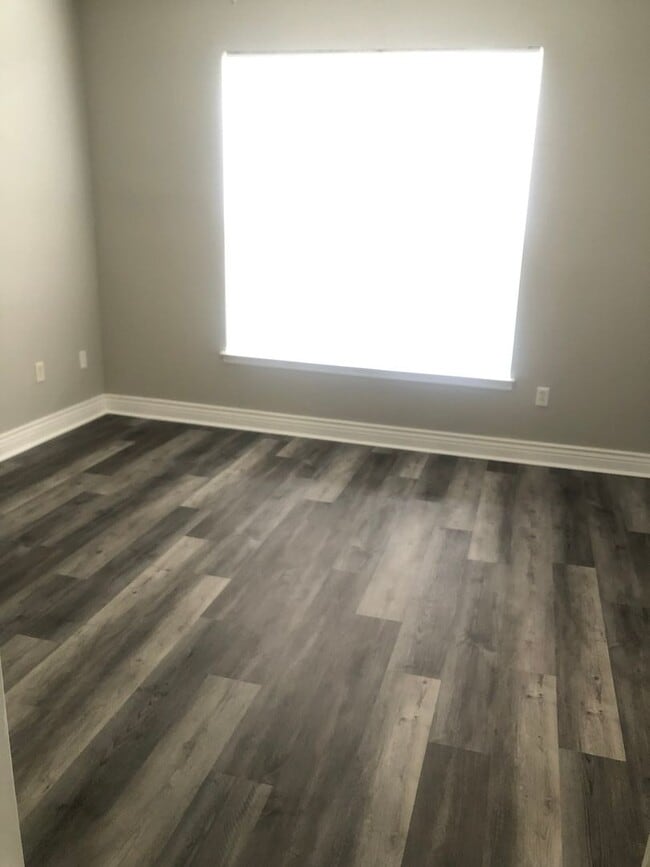 Building Photo - 5550 Pga Blvd