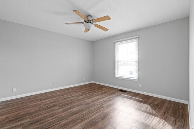 Building Photo - Nice home located next to Fort Campbell- COMING SOON!!!!