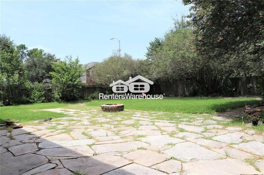 Building Photo - 1514 Kincross Ct