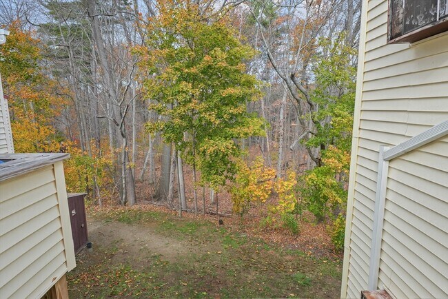 Building Photo - 18 Mason Ct