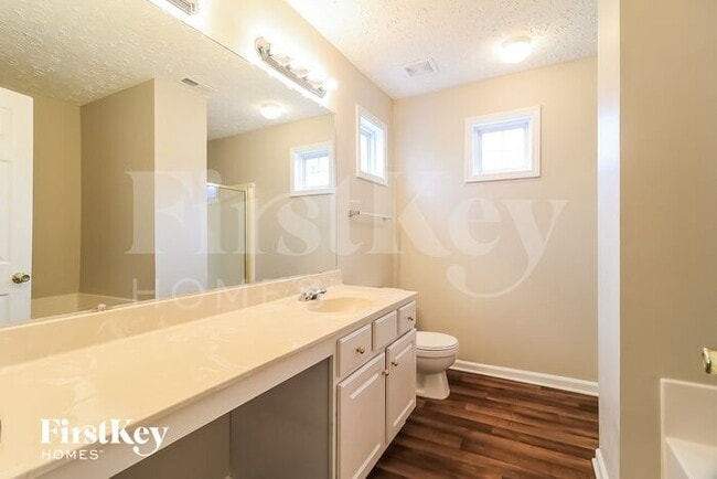 Building Photo - 249 Manley Ct