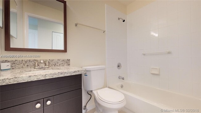 Building Photo - 240 NW 114th Ave