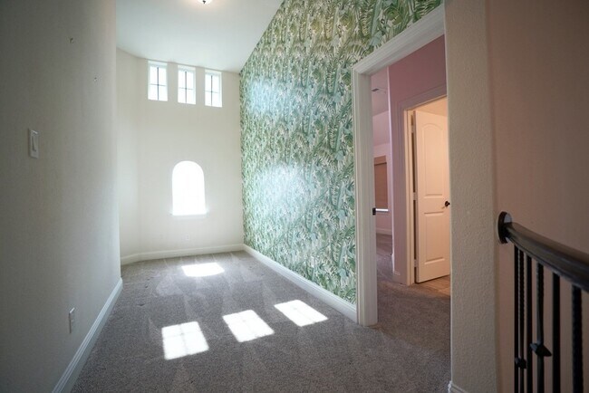 Building Photo - 4815 Saguaro Rdg