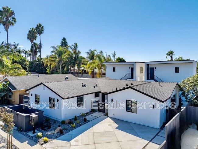 Building Photo - 4506 Moraga Ave