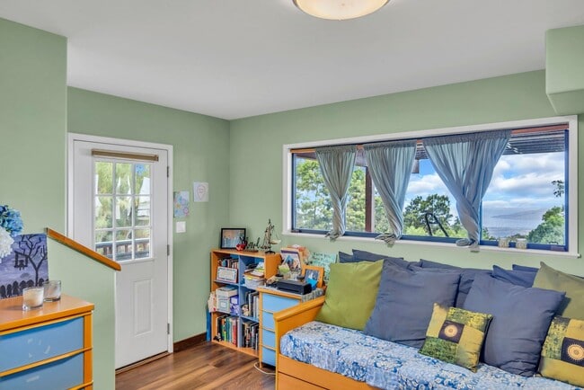 Building Photo - Fully Furnished 4BR in Kula. Garage, Bonus...