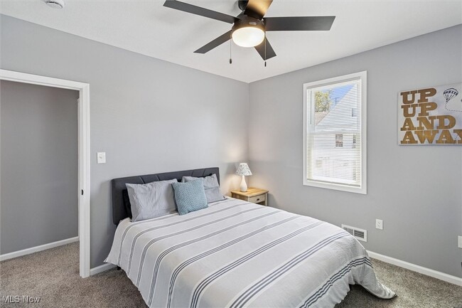 Building Photo - 1962 W 96th St