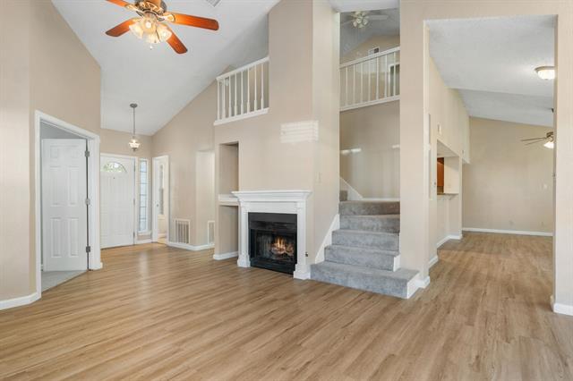 Building Photo - 1153 Prospect Dr
