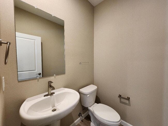 Building Photo - 5003 Wheeler Ln