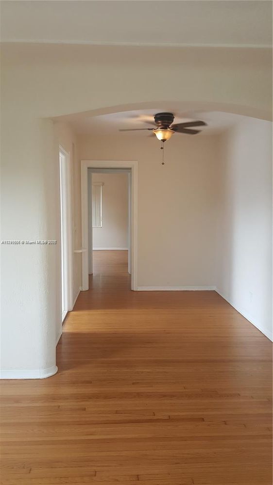 Building Photo - 503 SW 19th Ave
