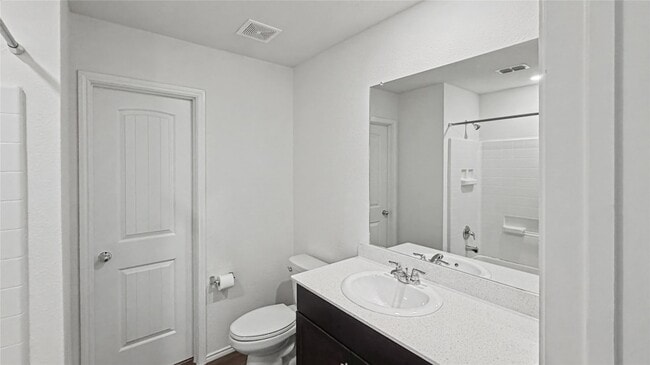 Building Photo - 1816 Barrie Wy