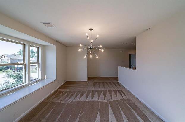 Building Photo - 14350 Persimmon Woods Dr