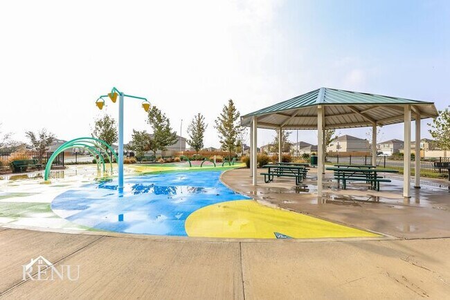 Building Photo - 2931 Jackson Smt