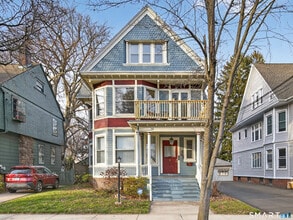 Building Photo - 339 Willow St