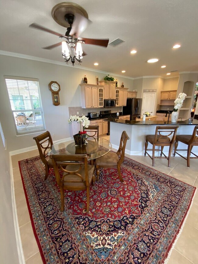 Building Photo - Spectacular and Luxurious Turnkey ANNUAL Lease in The Village of Bridgeport