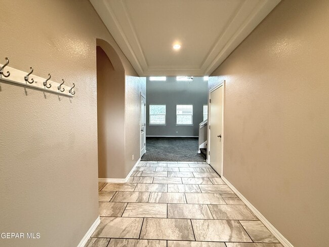 Building Photo - 1028 Flyer Pl