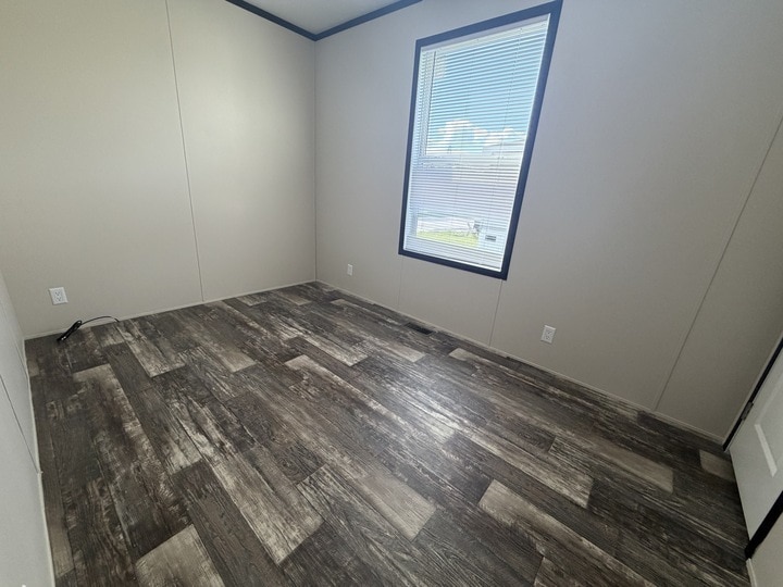 Building Photo - 38019 Leverette Ave