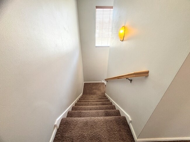 Building Photo - 2122 High St