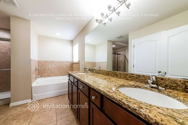 Building Photo - 9033 32nd Ct E