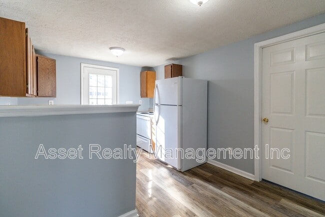 Building Photo - 3023 Rector St