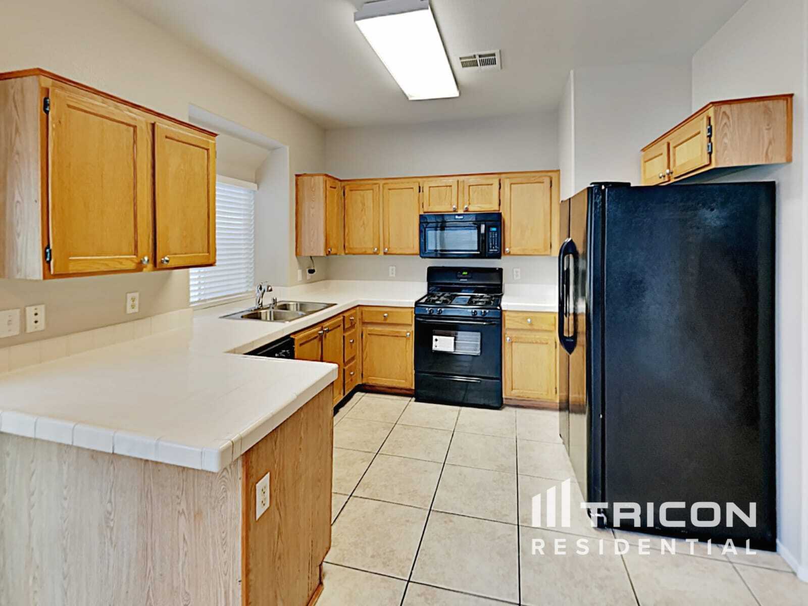 Building Photo - 6667 Whistling Swan Way