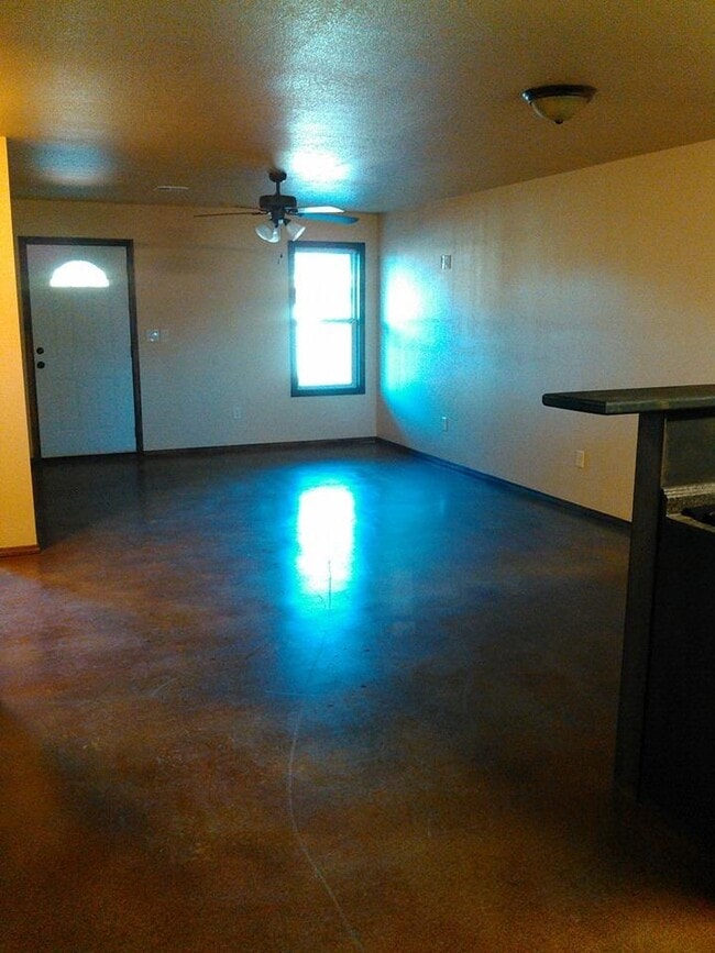 Building Photo - 4522 Elwell