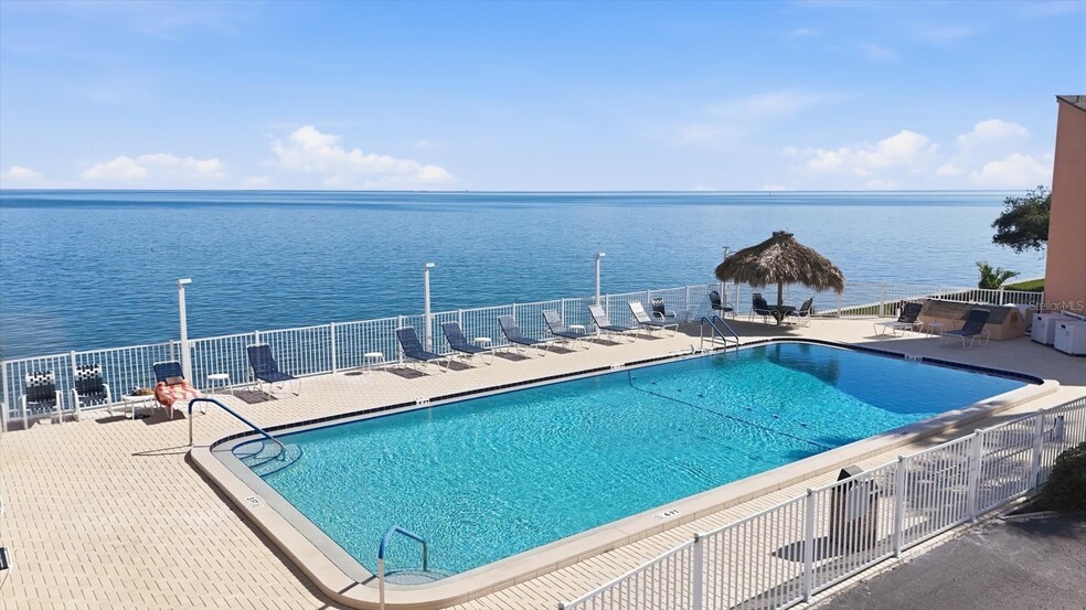 Building Photo - 7430 Sunshine Skyway Ln S