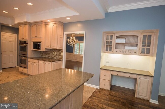 Building Photo - 5482 Royal Mile Blvd