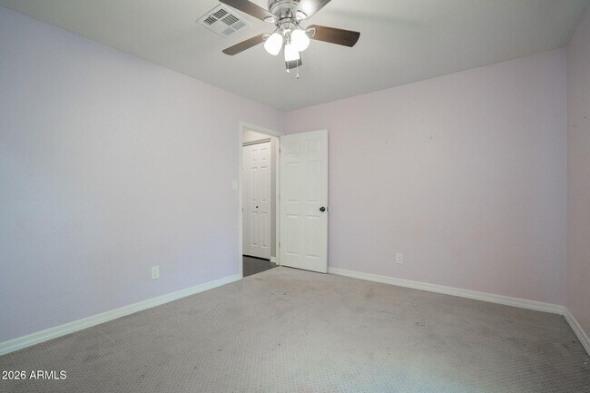 Building Photo - 16006 S 39th St