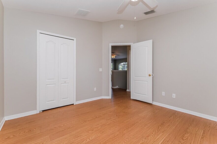 Building Photo - 18108 Cypress Bay Pkwy