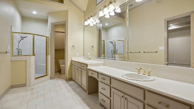 Building Photo - 104 Stonehaven Ct