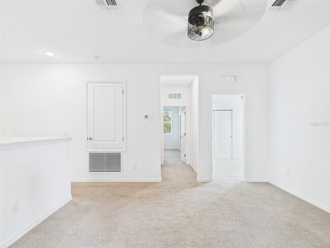 Building Photo - 2033 Emerald Springs Dr