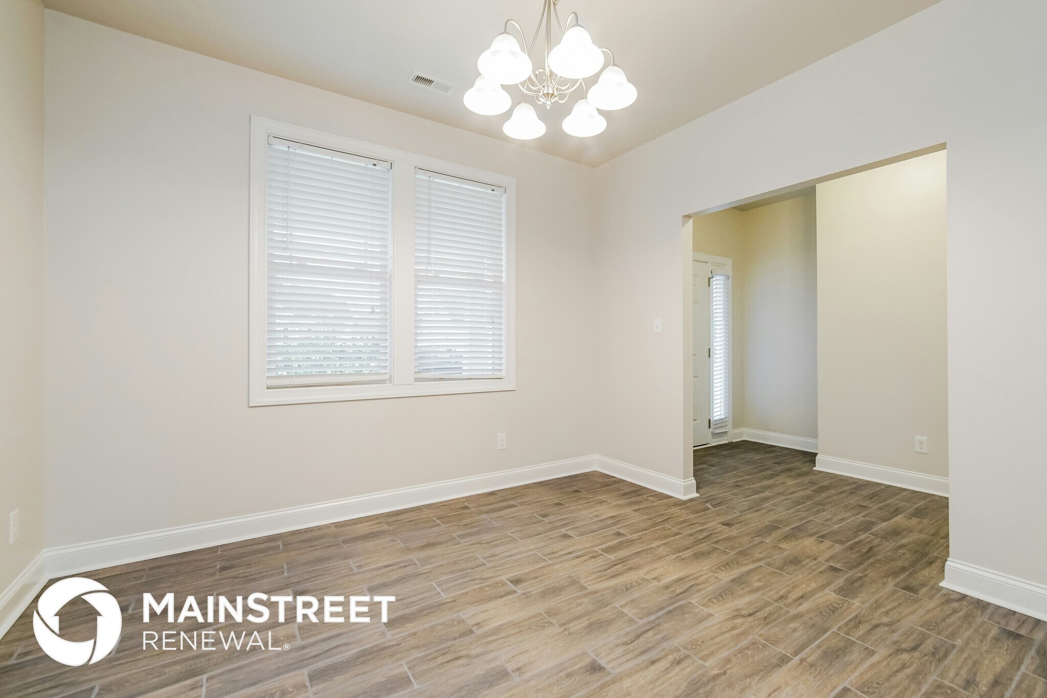 Building Photo - 140 Telesto Cir