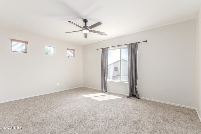 Building Photo - 74 N 224th Ave