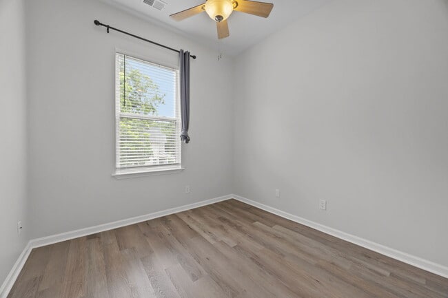 Building Photo - 3471 Chagall Ct
