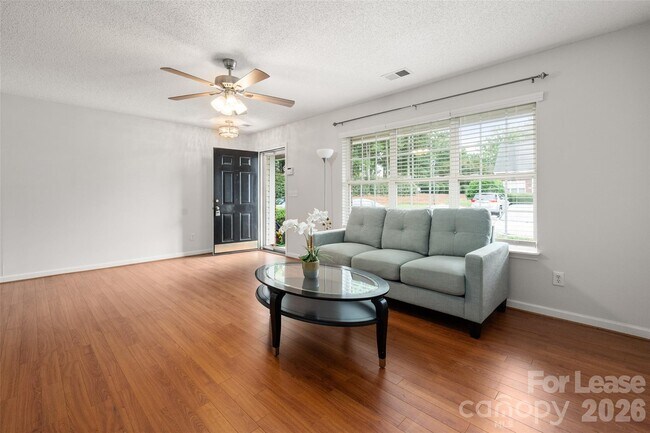 Building Photo - 1841 Birch Heights Ct