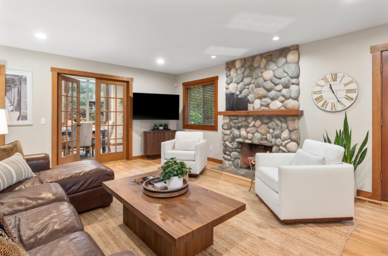 Building Photo - 5732 Sunset Ln