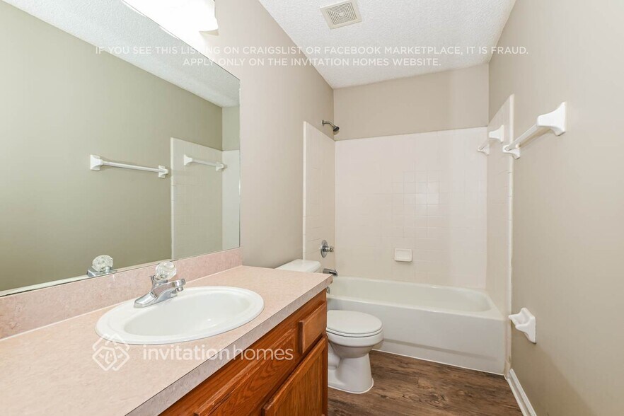 Building Photo - 11484 Mandarin Glen Cir E