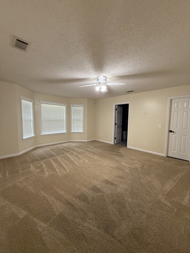 Building Photo - 23 Telfair Dr