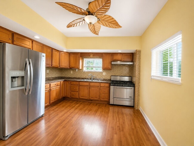Building Photo - Affordable & Low-Maintenance 1BR Apartment – Comfortable Living Made Easy