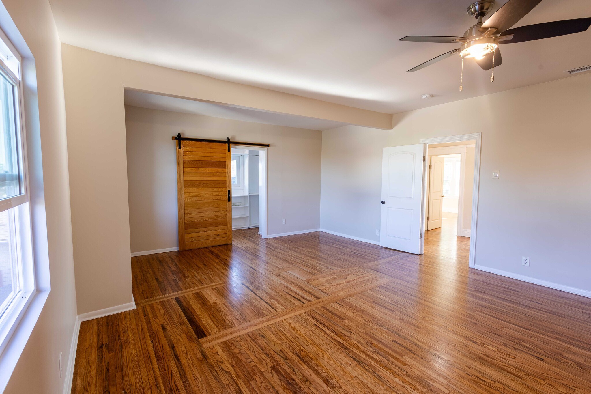 Building Photo - 4210 Halldale Ave