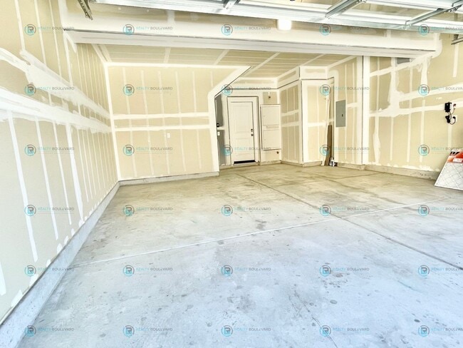 Building Photo - Discover luxurious living in this stunning 3-bedroom, 2-bathroom, 2-story condo, perfectly design...