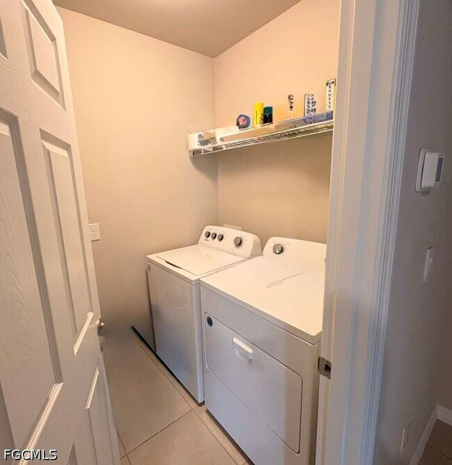 Building Photo - 1129 NW 20th Ave