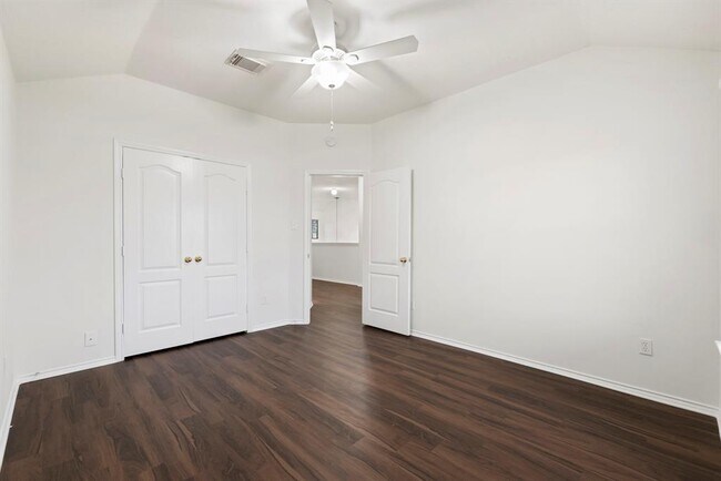 Building Photo - 20315 Mammoth Falls Dr